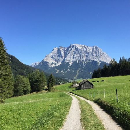 Hotel Alpin Ehrwald Esterno foto