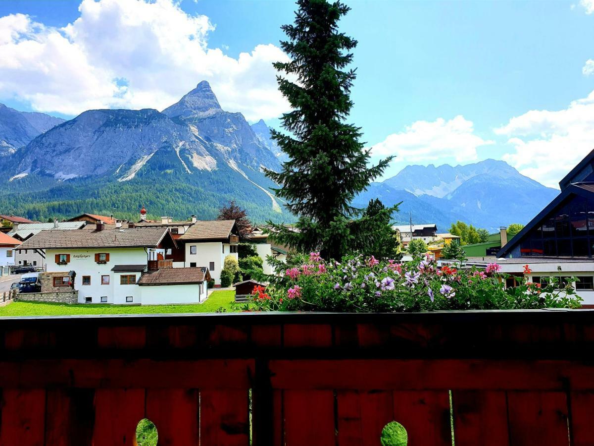 Hotel Alpin Ehrwald Esterno foto