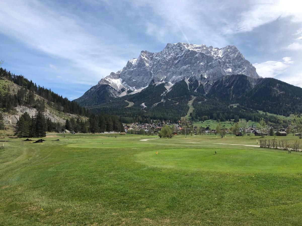 Hotel Alpin Ehrwald Esterno foto